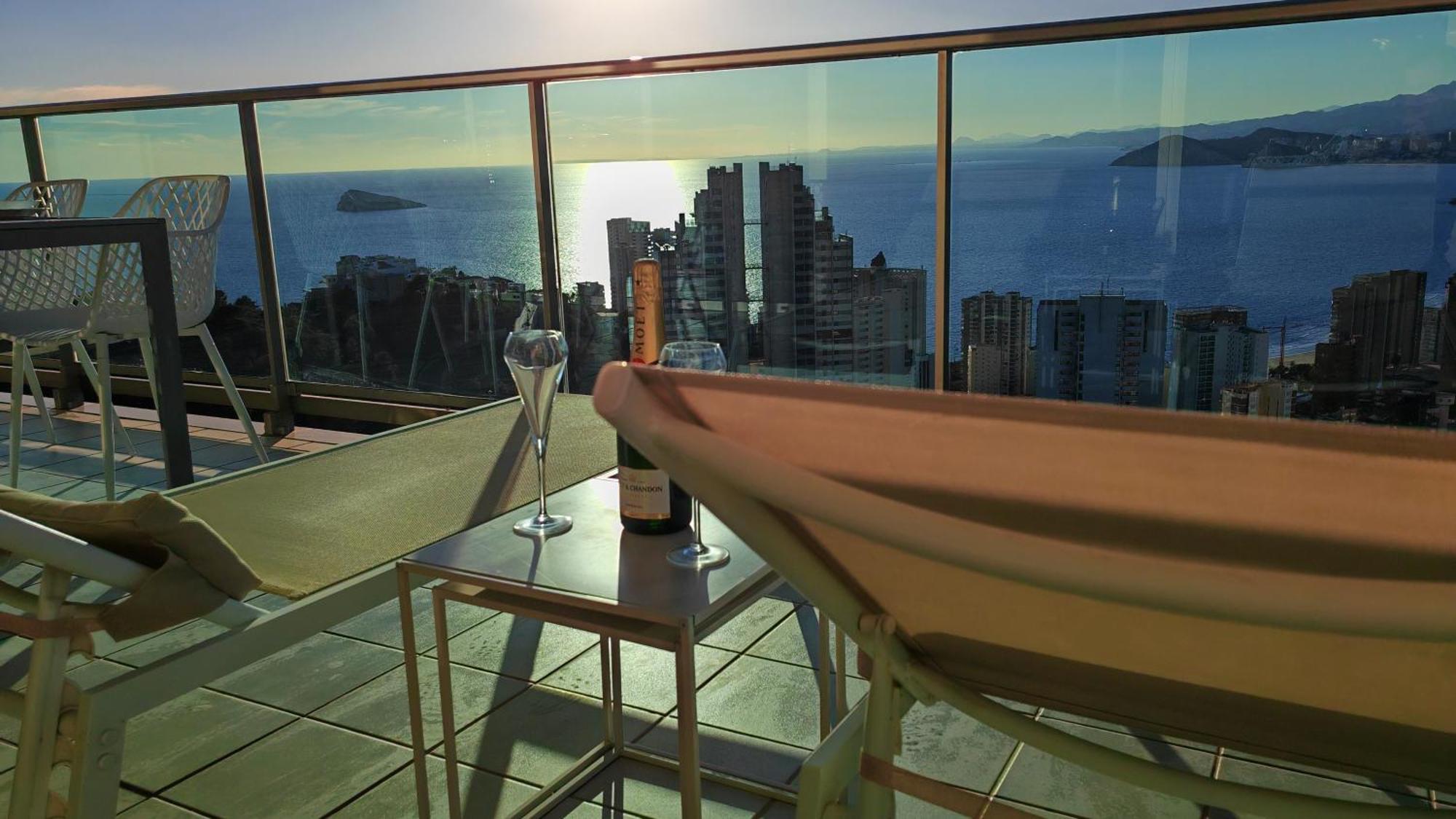 Appartamento Torre Lugano Sea Views  Benidorm Esterno foto