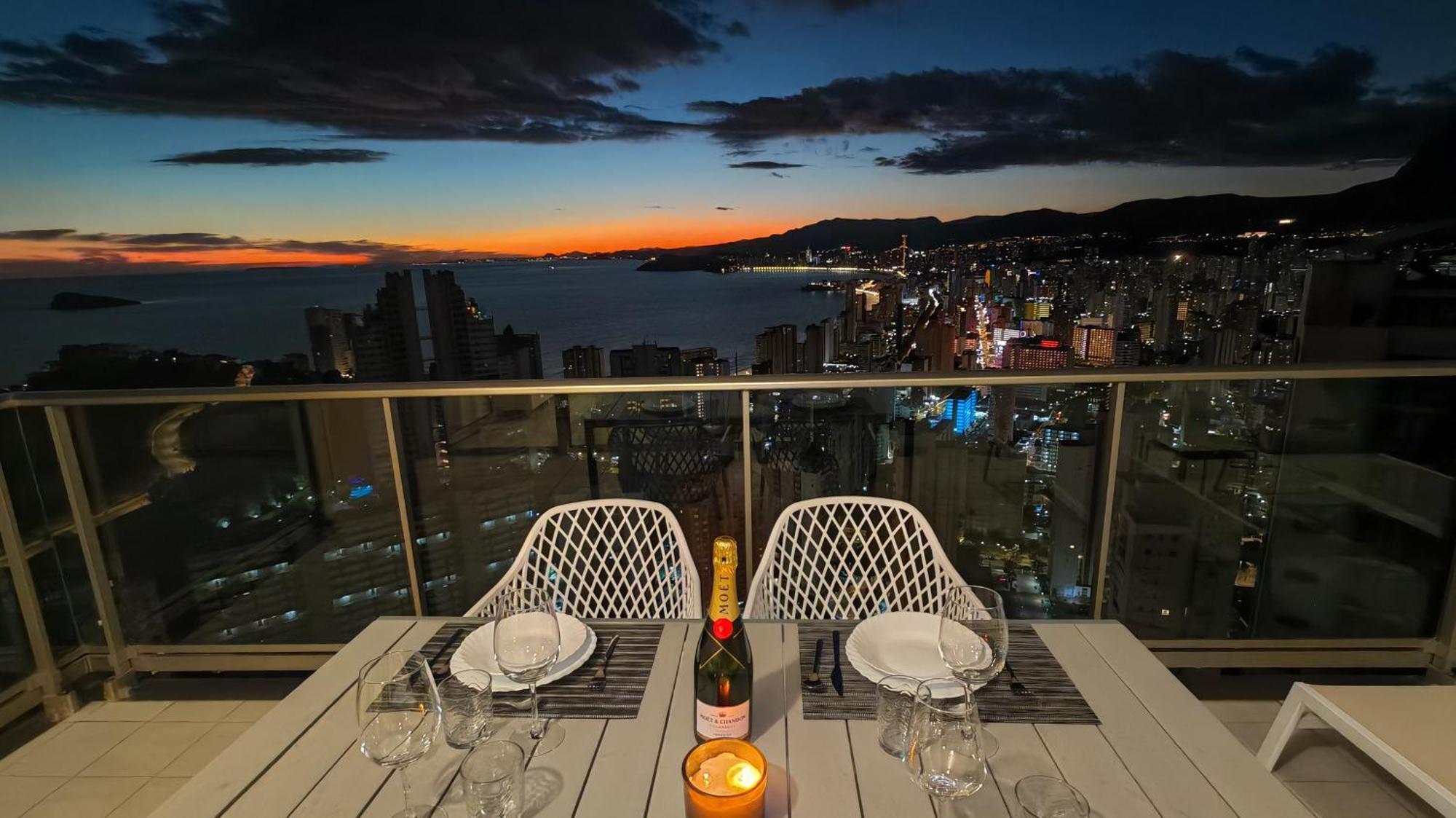 Appartamento Torre Lugano Sea Views  Benidorm Esterno foto